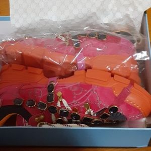 Gucci flashtrek pink